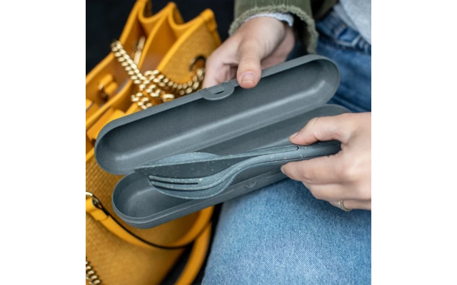 Koziol Cutlery Case KLIKK ETUI Nature Leaf Green 2 Koziol Cutlery Case KLIKK ETUI Nature Leaf Green - Image 2